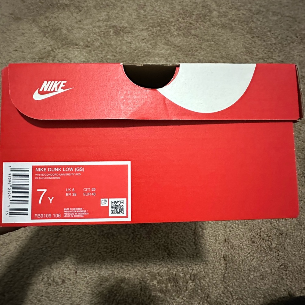 Nike Kids Sneakers White and Blue Low-Top - Picture 4 of 4